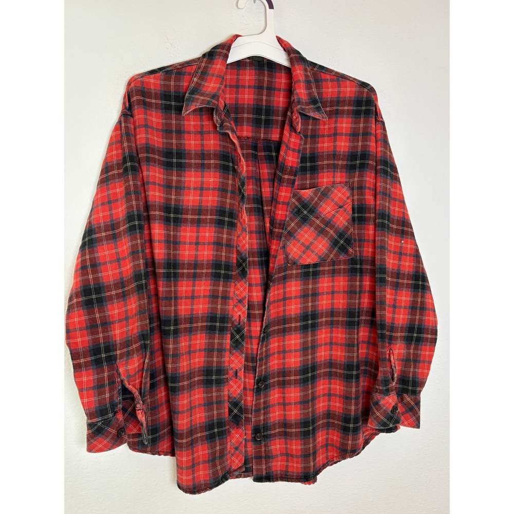Wild Fable Red Black Plaid Flannel Button Down Shirt Medium Oversized Grunge